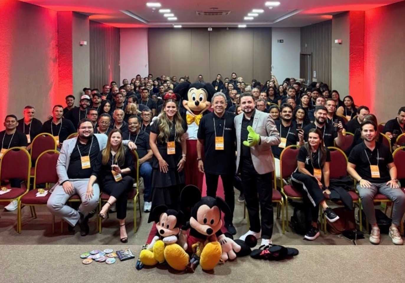 Grupo SH realiza treinamento “Atendimento Mágico! Encantando a cada acelerada” com Daniel Donato
